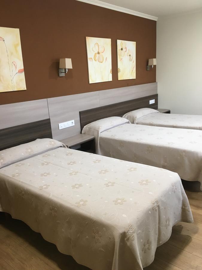 Pension Begona Arzúa Екстериор снимка